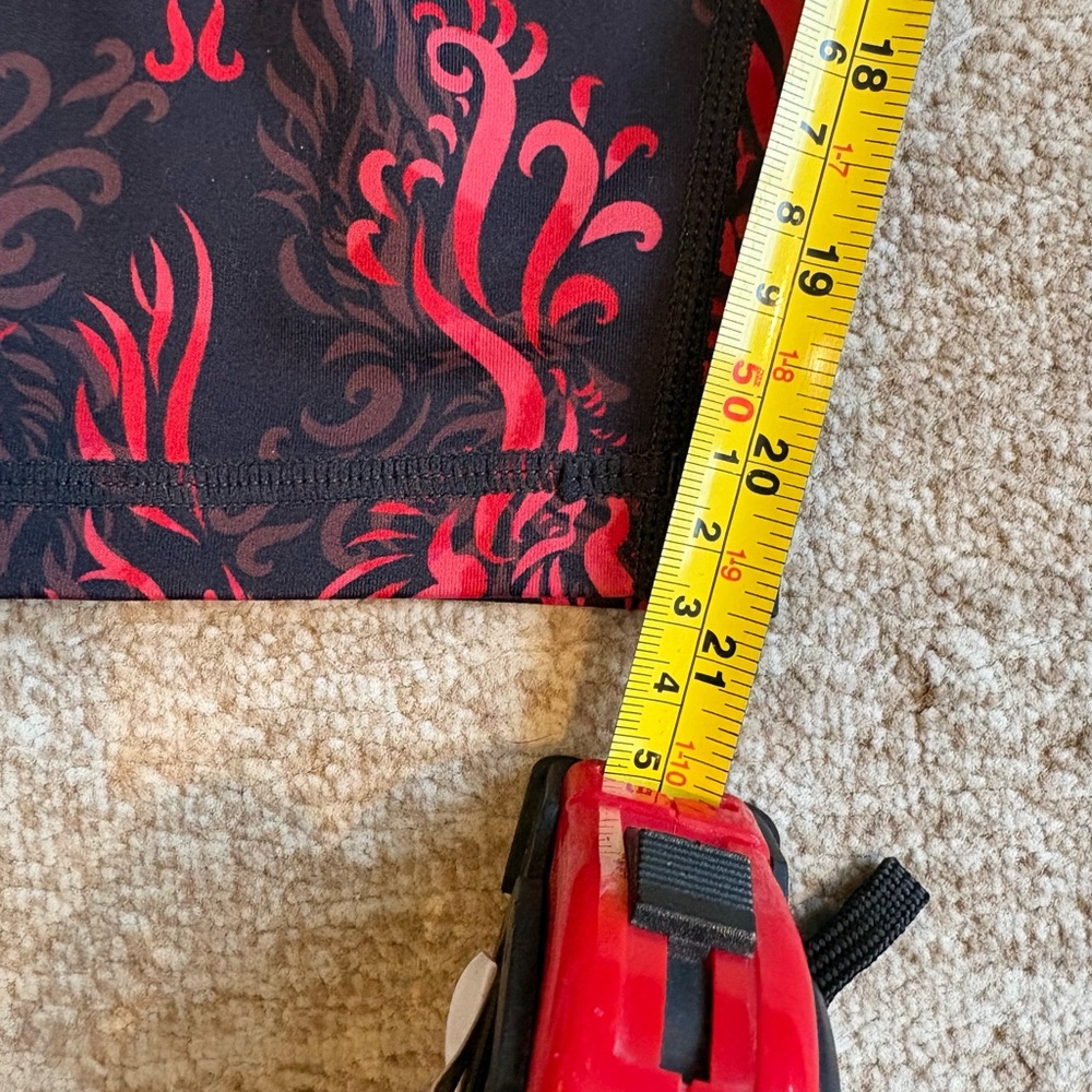 Constantly Varied Gear Phoenix Print Capri Leggings Athletic Workout L - Picture 8 of 9